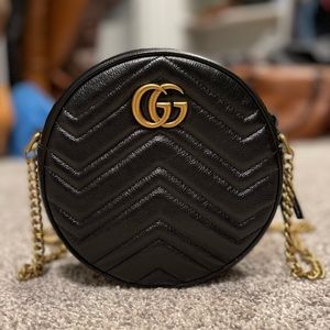Gucci GG Marmont GG Mini Round Shoulder Bag